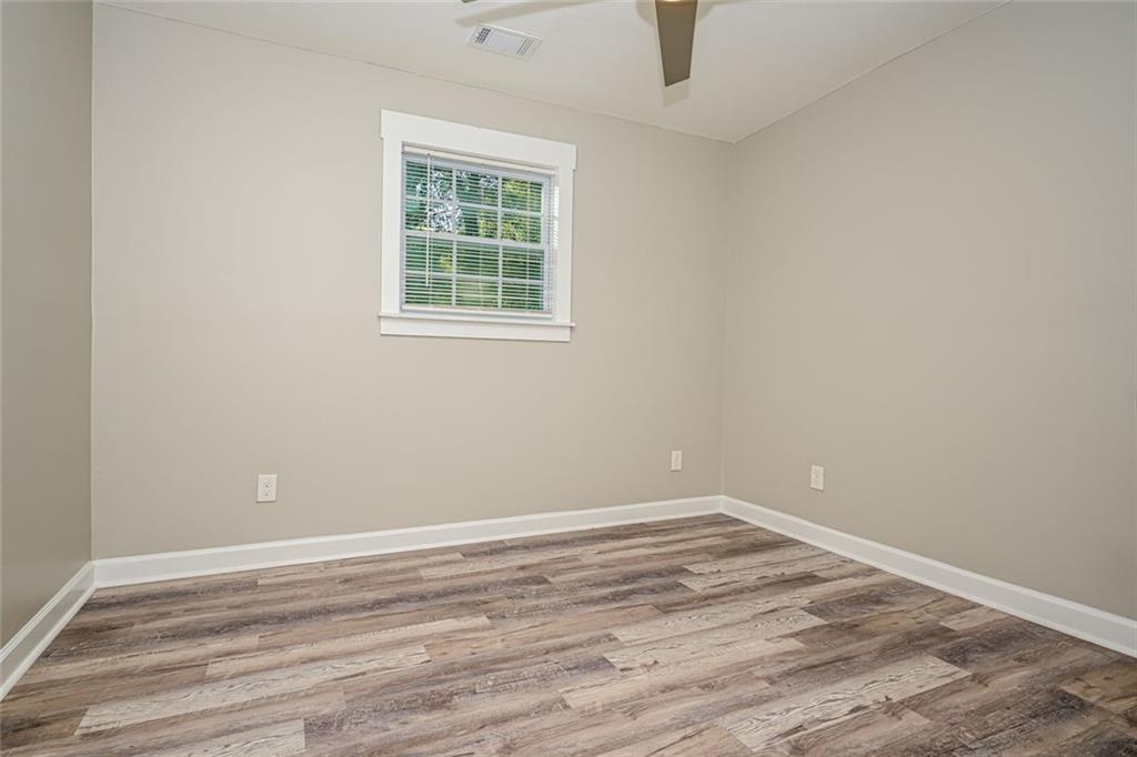 COUNTRY WOODS - Residential