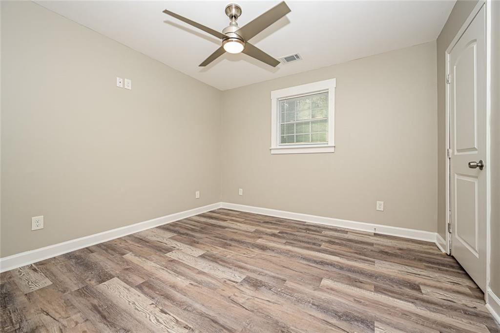 COUNTRY WOODS - Residential