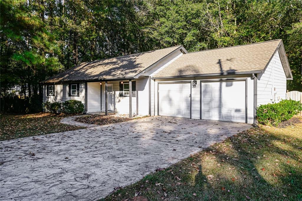COUNTRY WOODS - Residential