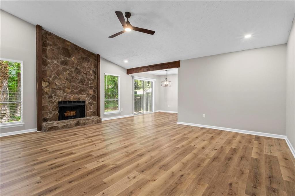 1360 Terramont Drive, Roswell, Georgia image 6