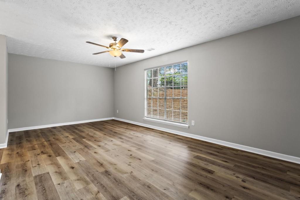 1360 Terramont Drive, Roswell, Georgia image 21