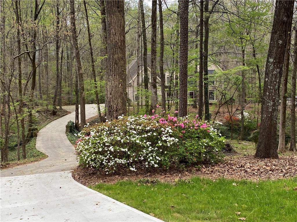 281 Oak Hammock Drive NW