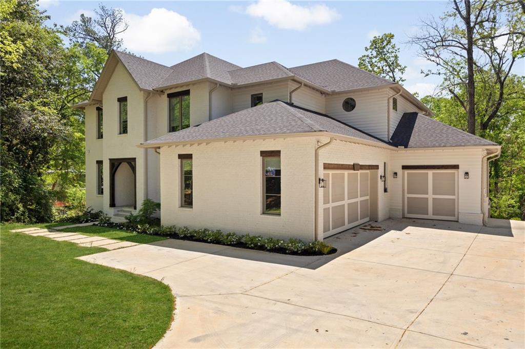 1068 Moores Mill Road NW