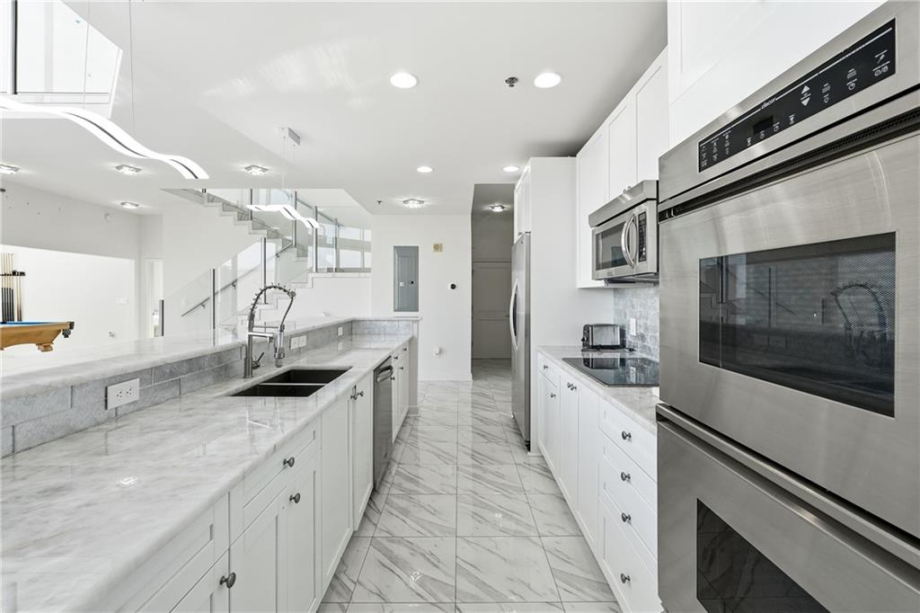 2795 Peachtree Road NE 2604