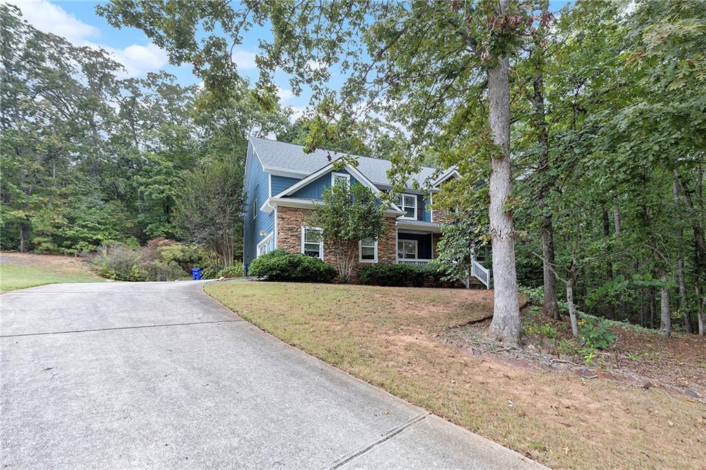 8390 Mossybrook Lane