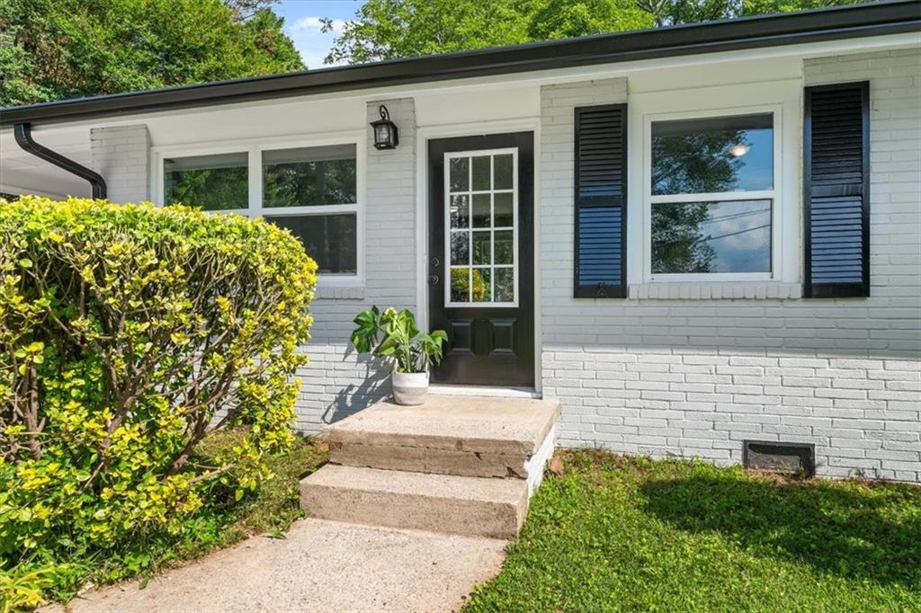 3374 Spring Drive