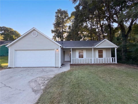 Homes For Sale - 5857 Mistyview Drive<br/> Clayton County, Rex, GA 30273