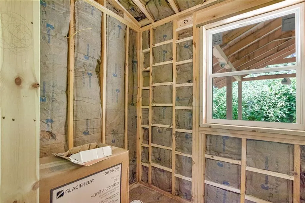 Rabun Gap, Georgia 30568, United States, 3 Bedrooms Bedrooms, ,3 BathroomsBathrooms,Residential,Active,165901