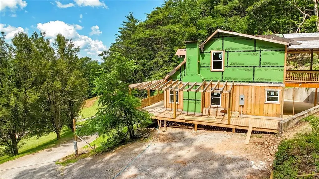 Rabun Gap, Georgia 30568, United States, 3 Bedrooms Bedrooms, ,3 BathroomsBathrooms,Residential,Active,165901