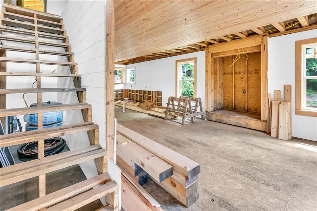 Rabun Gap, Georgia 30568, United States, 3 Bedrooms Bedrooms, ,3 BathroomsBathrooms,Residential,Active,165901