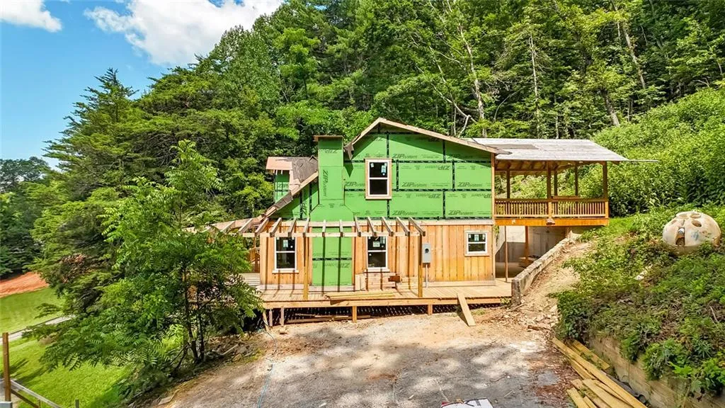 Rabun Gap, Georgia 30568, United States, 3 Bedrooms Bedrooms, ,3 BathroomsBathrooms,Residential,Active,165901