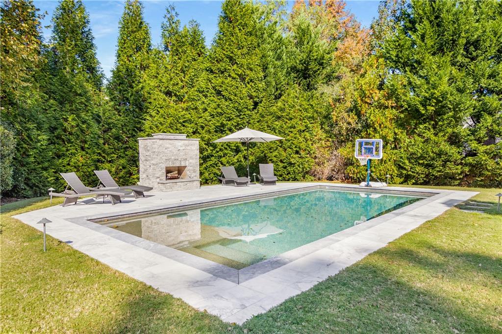 1135 Ascott Valley Drive