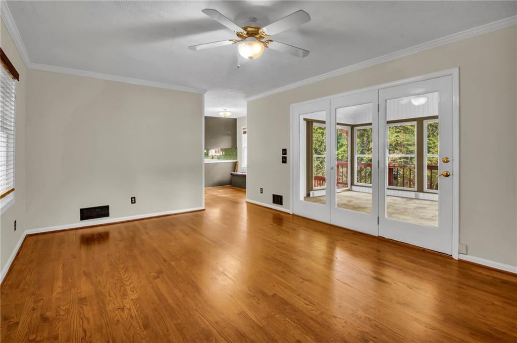 2594 W Fontainebleau Court