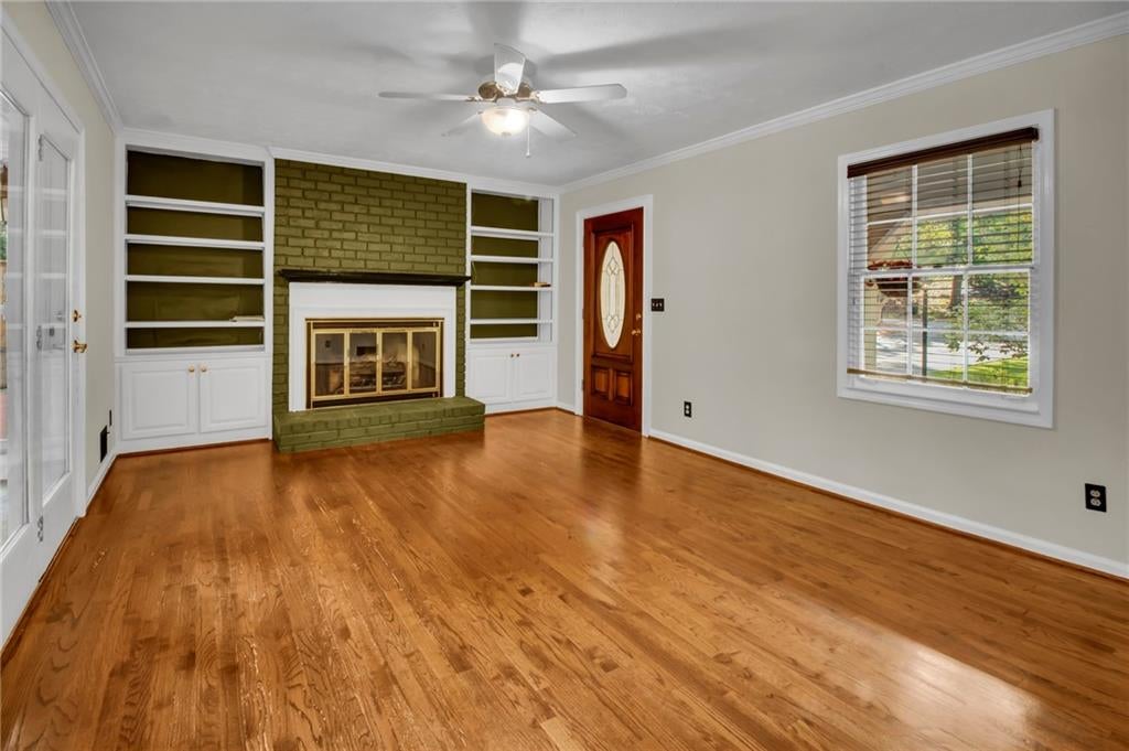 2594 W Fontainebleau Court