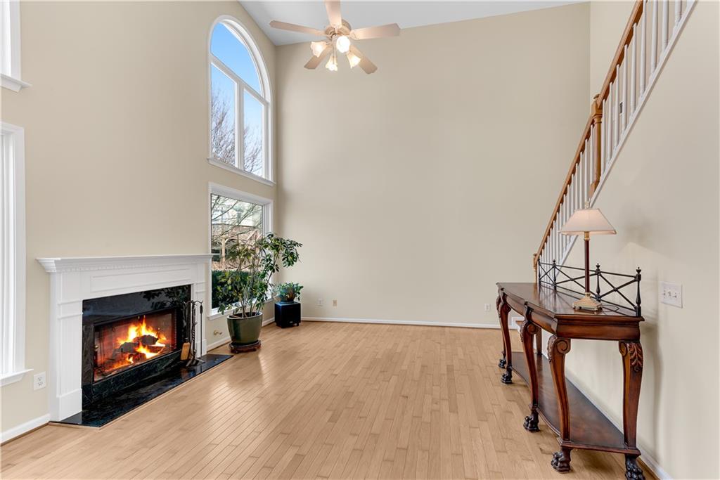 1107 Carroll Court