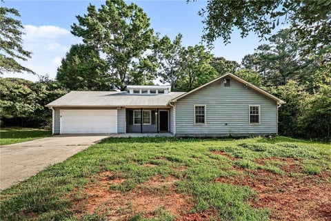 Homes For Sale - 163 Sagebrush Road<br/> Stockbridge, GA 30281
