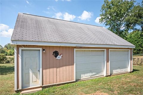 A home in Smyrna