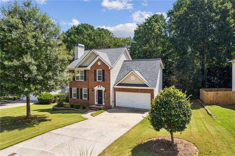 Homes For Sale - 610 Eagle Glen Trace<br/> Woodstock, GA 30189