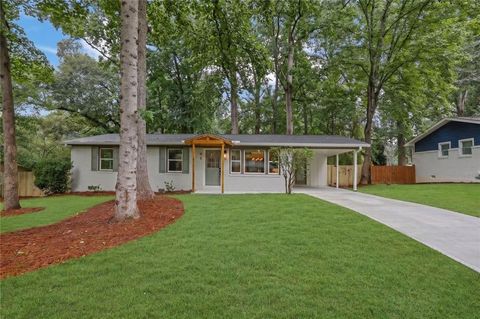 Homes For Sale - 95 Melinda Way<br/> Smyrna, GA 30082