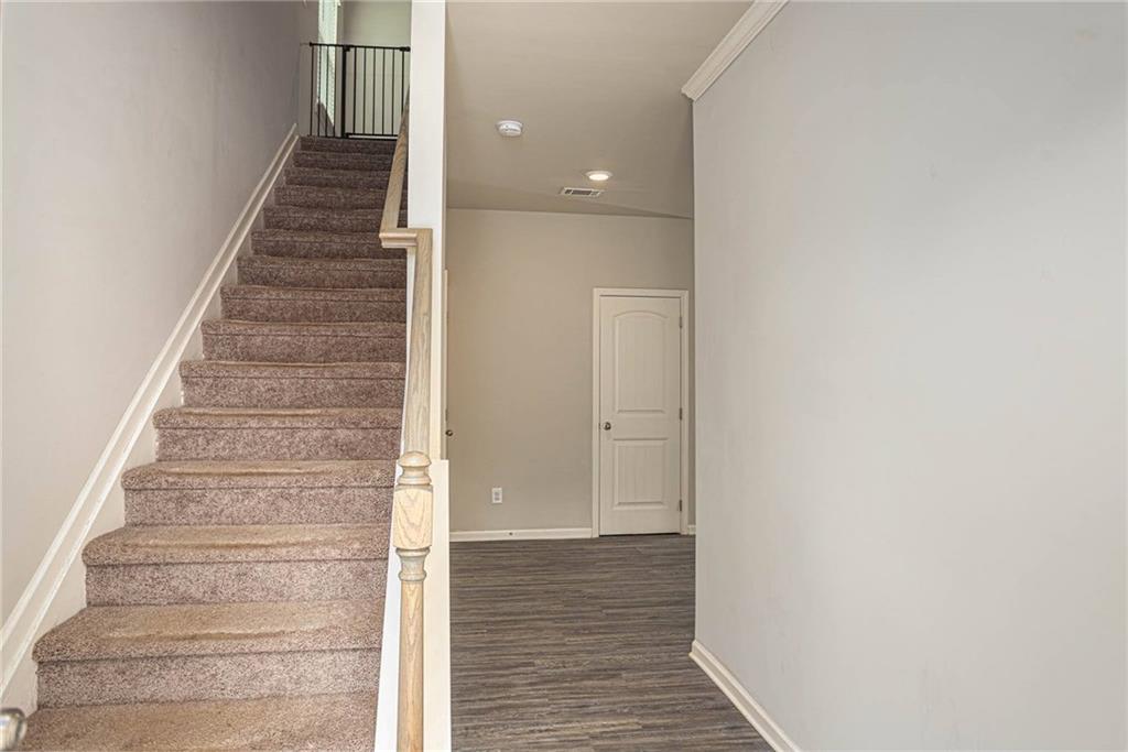 4732 Ridge Valley Drive