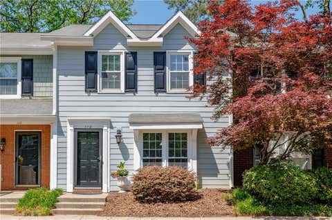 Townhouse For Sale - 110 Courtyard Terrace<br/> Roswell, GA 30075