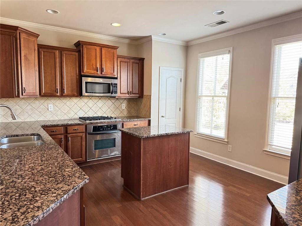 408 Fieldview Way, Alpharetta, Georgia image 6