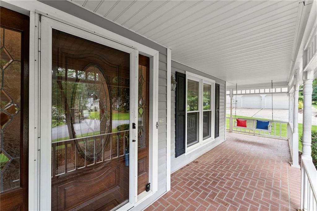 1655 Oak Crest Court