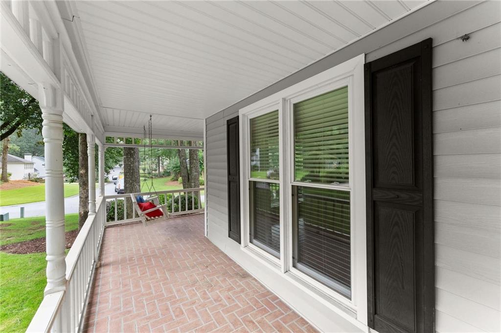 1655 Oak Crest Court
