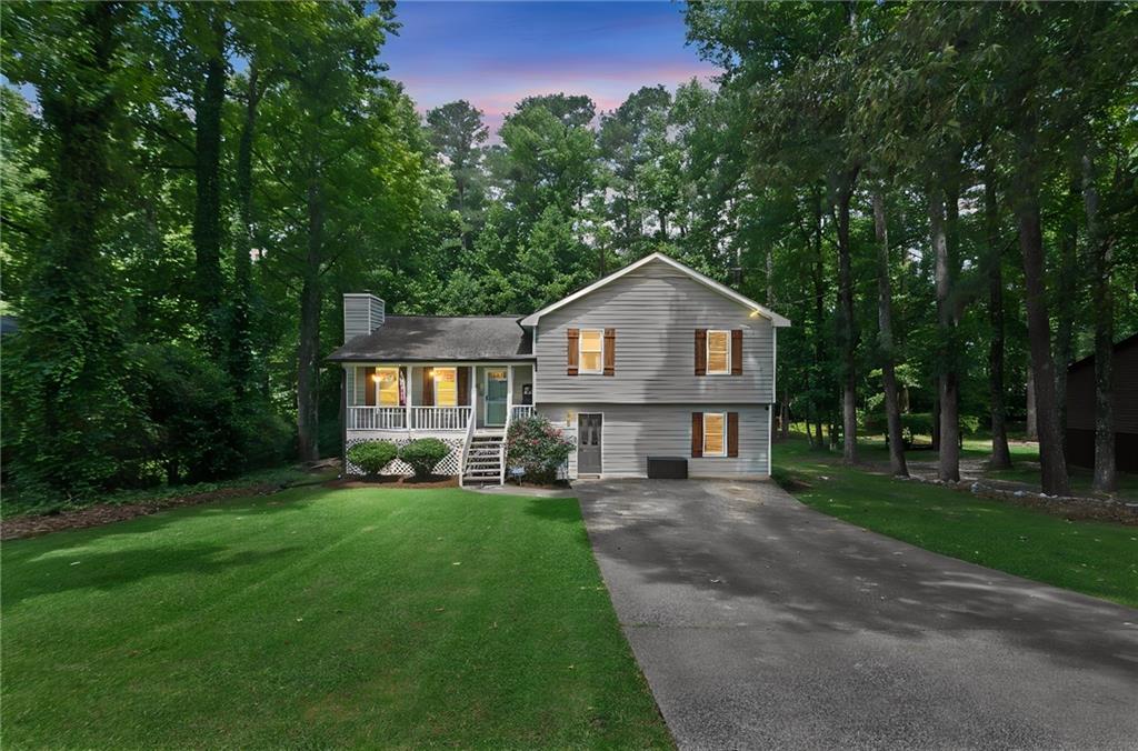 5627 Pinedale Circle