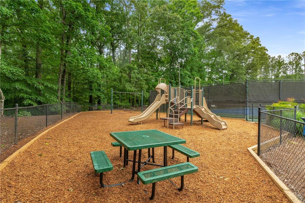 355 Highlands Trace, Roswell, Georgia image 42