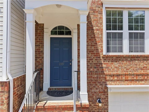 Townhouse For Rent - 1307 Greychurch Way<br/> Alpharetta, GA 30004