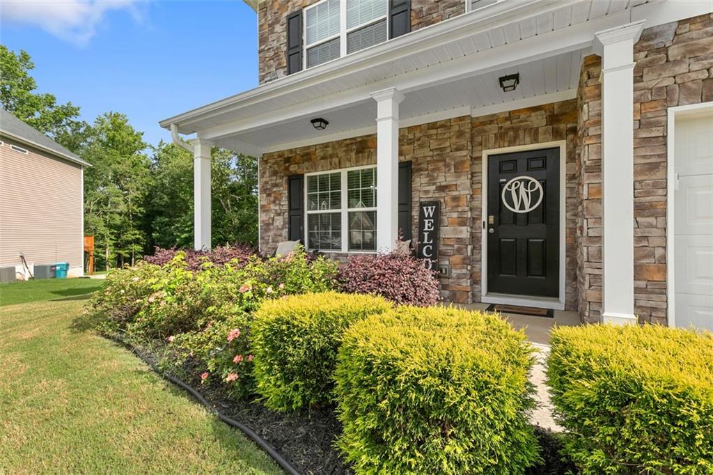 140 CANYONS Court