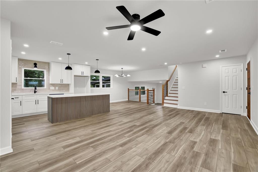 336 Fond Du Lac Drive, Stone Mountain, Georgia image 3