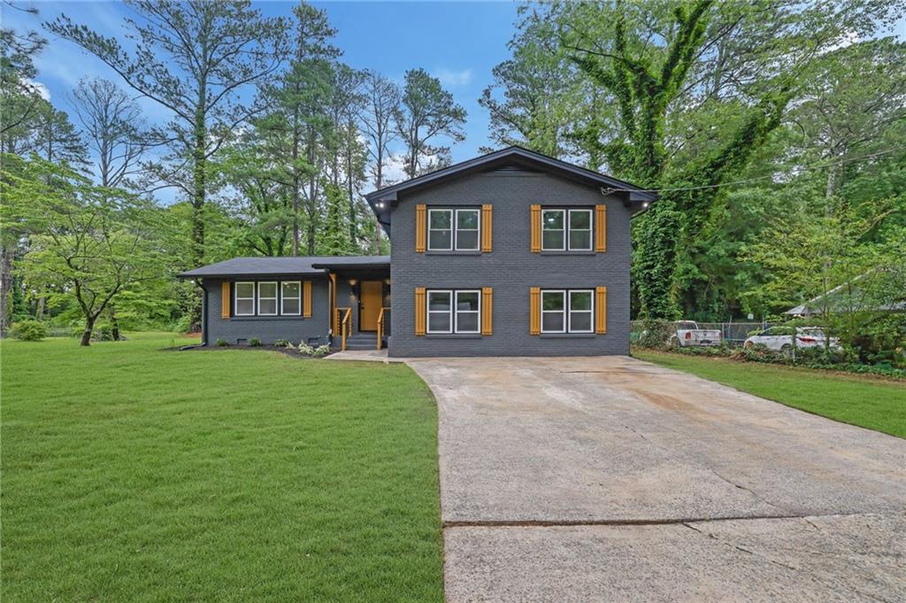 336 Fond Du Lac Drive, Stone Mountain, Georgia image 1
