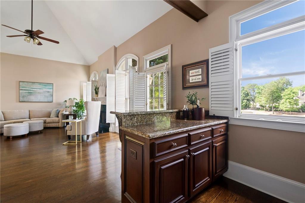 1409 Spyglass Hill Drive, Johns Creek, Georgia image 30