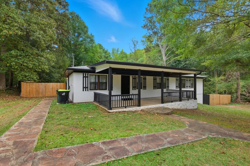 746 Walton Store Road N