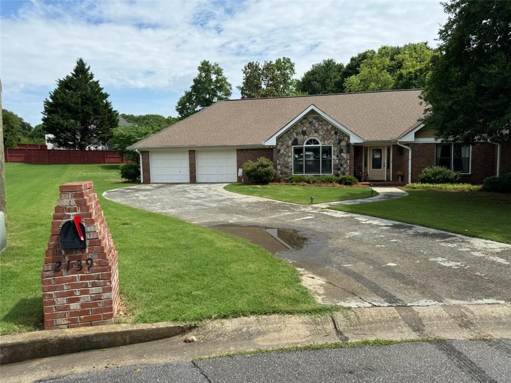 Bramlett Place - Residential