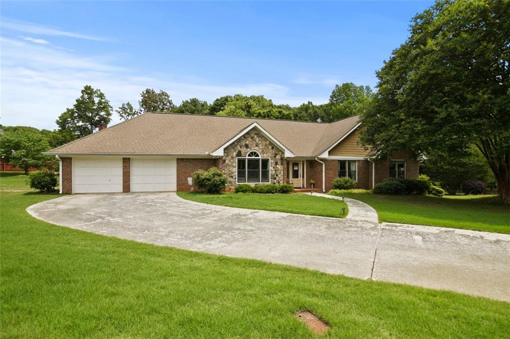 Bramlett Place - Residential