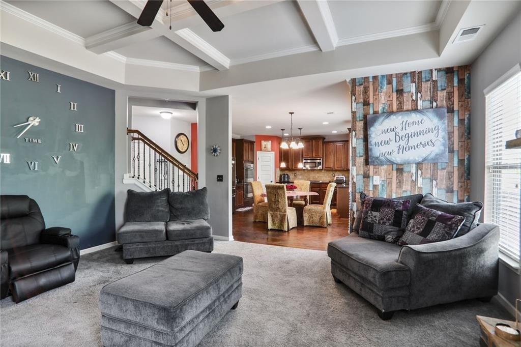 527 Mossycup Drive, Fairburn, Georgia image 10
