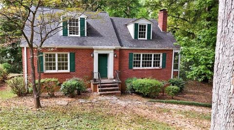 Homes For Sale - 3604 N Stratford Road<br/> Atlanta, GA 30342