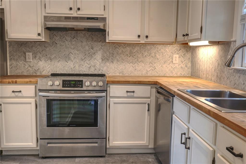 Wedgewood Forest - Residential Lease