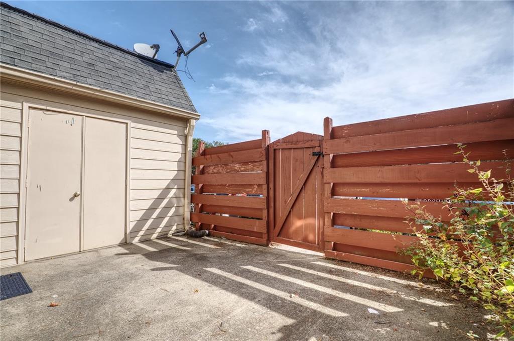 Wedgewood Forest - Residential Lease