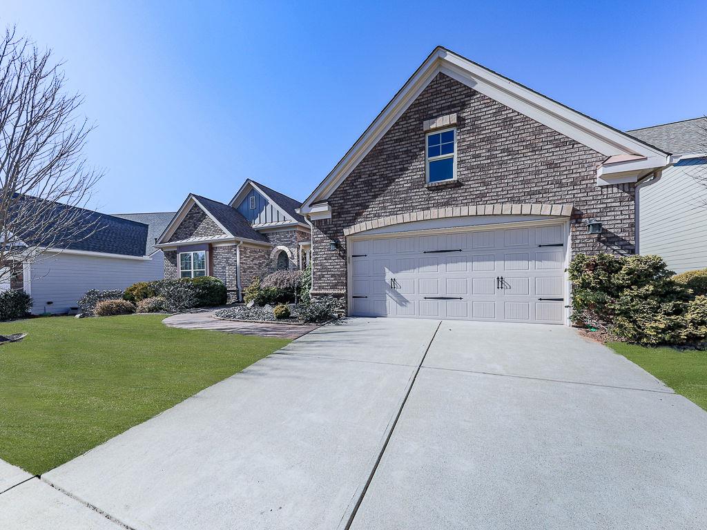 107 Mountain Laurel Court