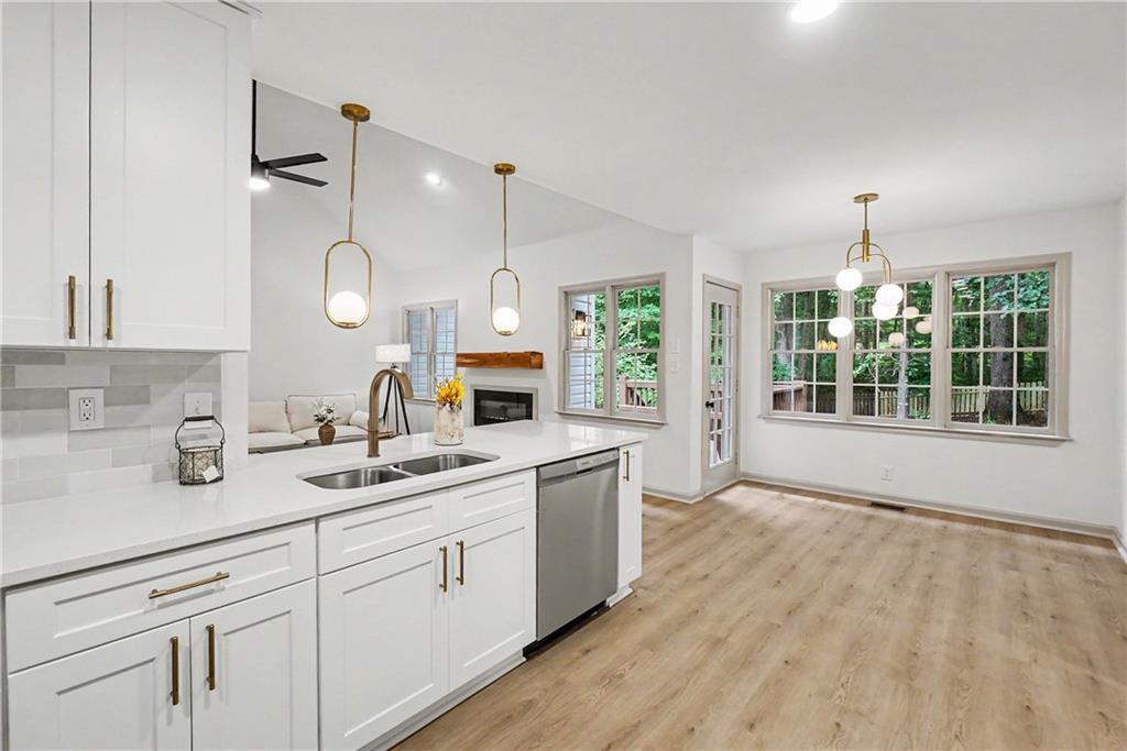 265 Lakeview Lane