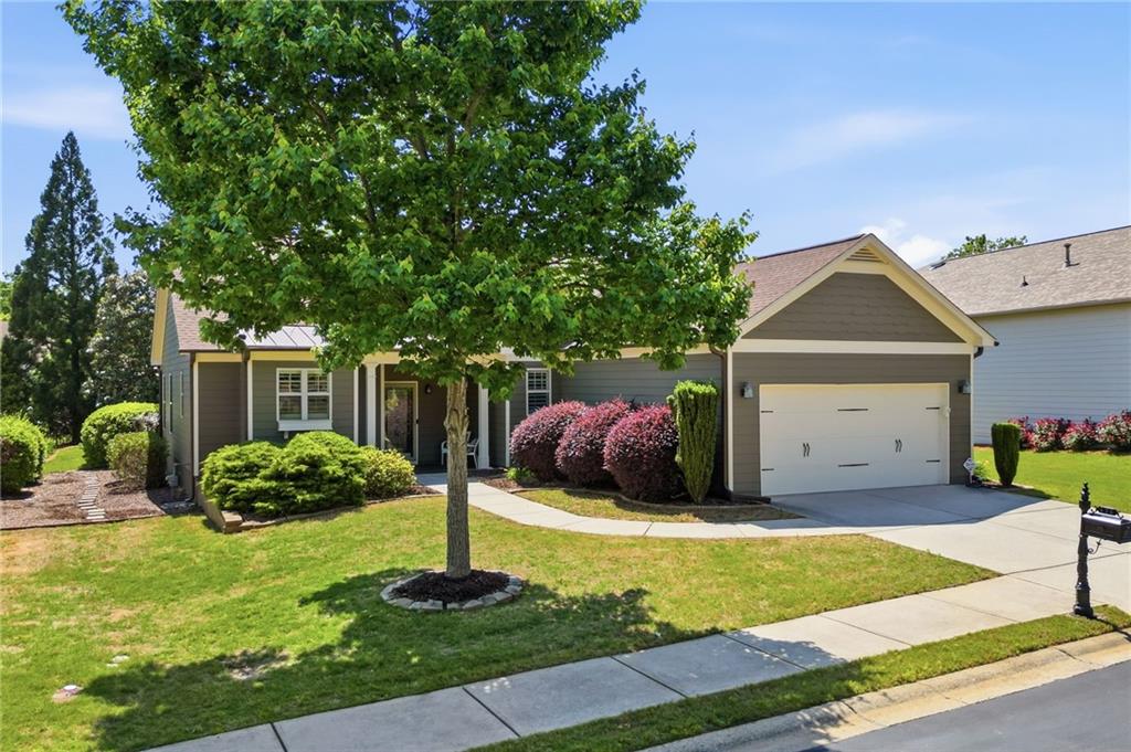 424 Larkspur Drive