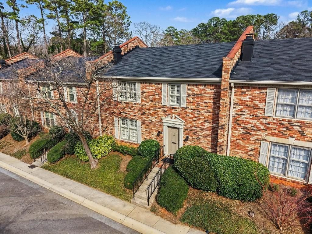 Photo of 1479 Leafview Road, Decatur, GA 30033 (MLS # 7729381)