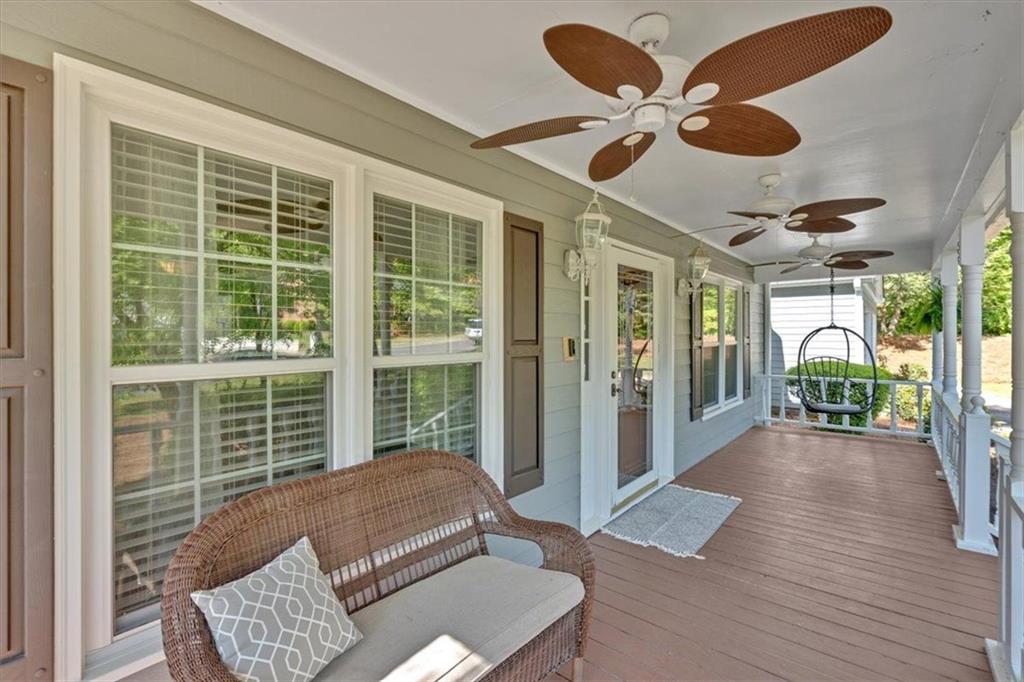 1 GREGORY Drive SW