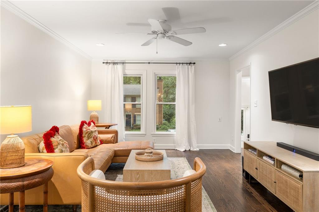 1109 Morningside Place NE