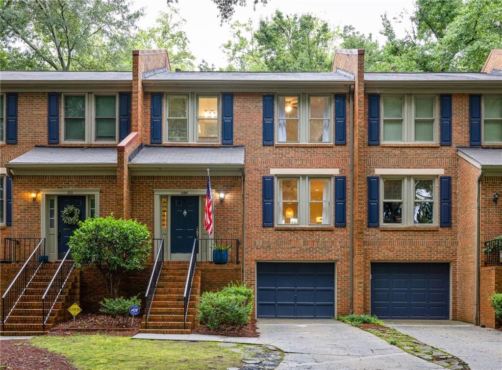 1109 Morningside Place NE