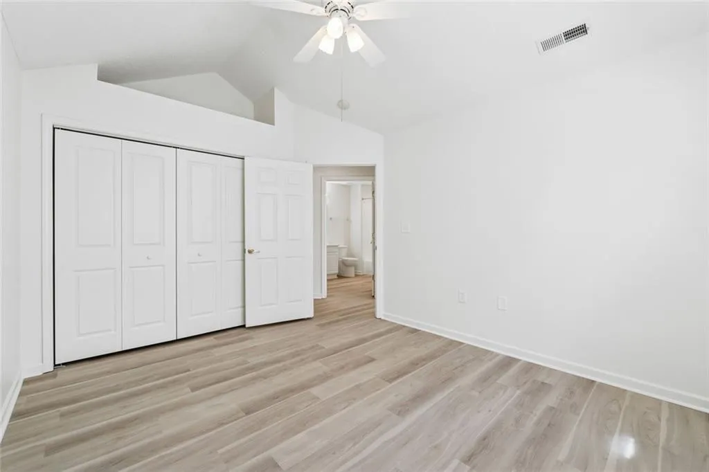 Alpharetta, Georgia 30022, United States, 3 Bedrooms Bedrooms, ,2 BathroomsBathrooms,Residential,Pending,180497